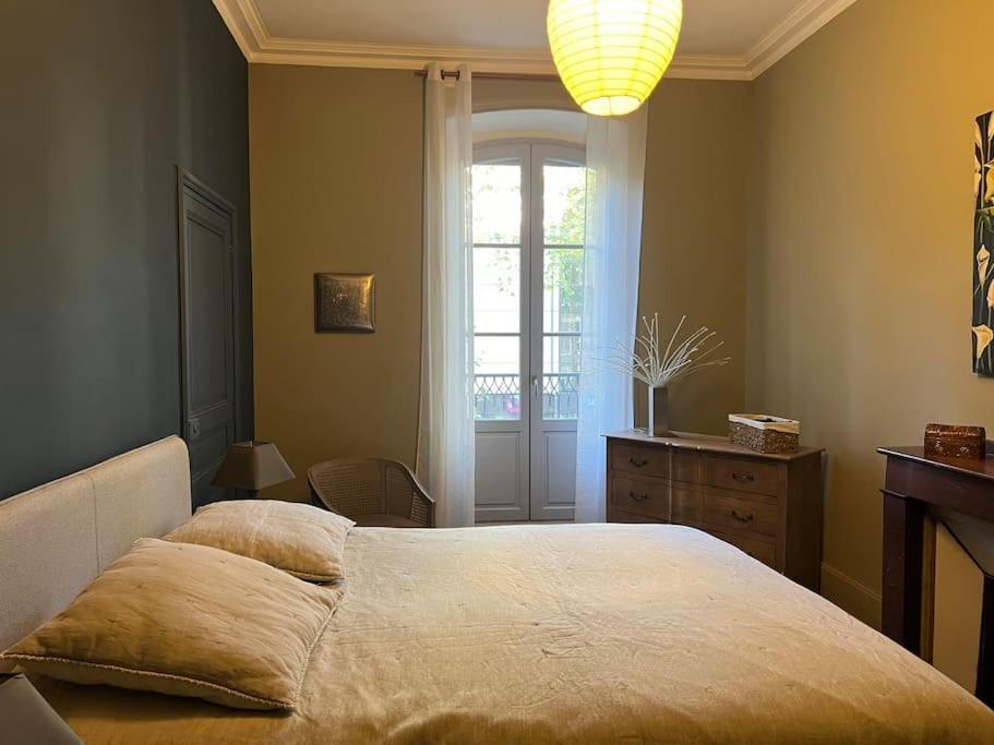 Coeur De Ville, Garage Prive Et Gratuit Avec Terrasse ! Cahors Esterno foto